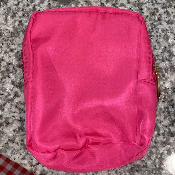 Pink pouch - Picture 2 of 3